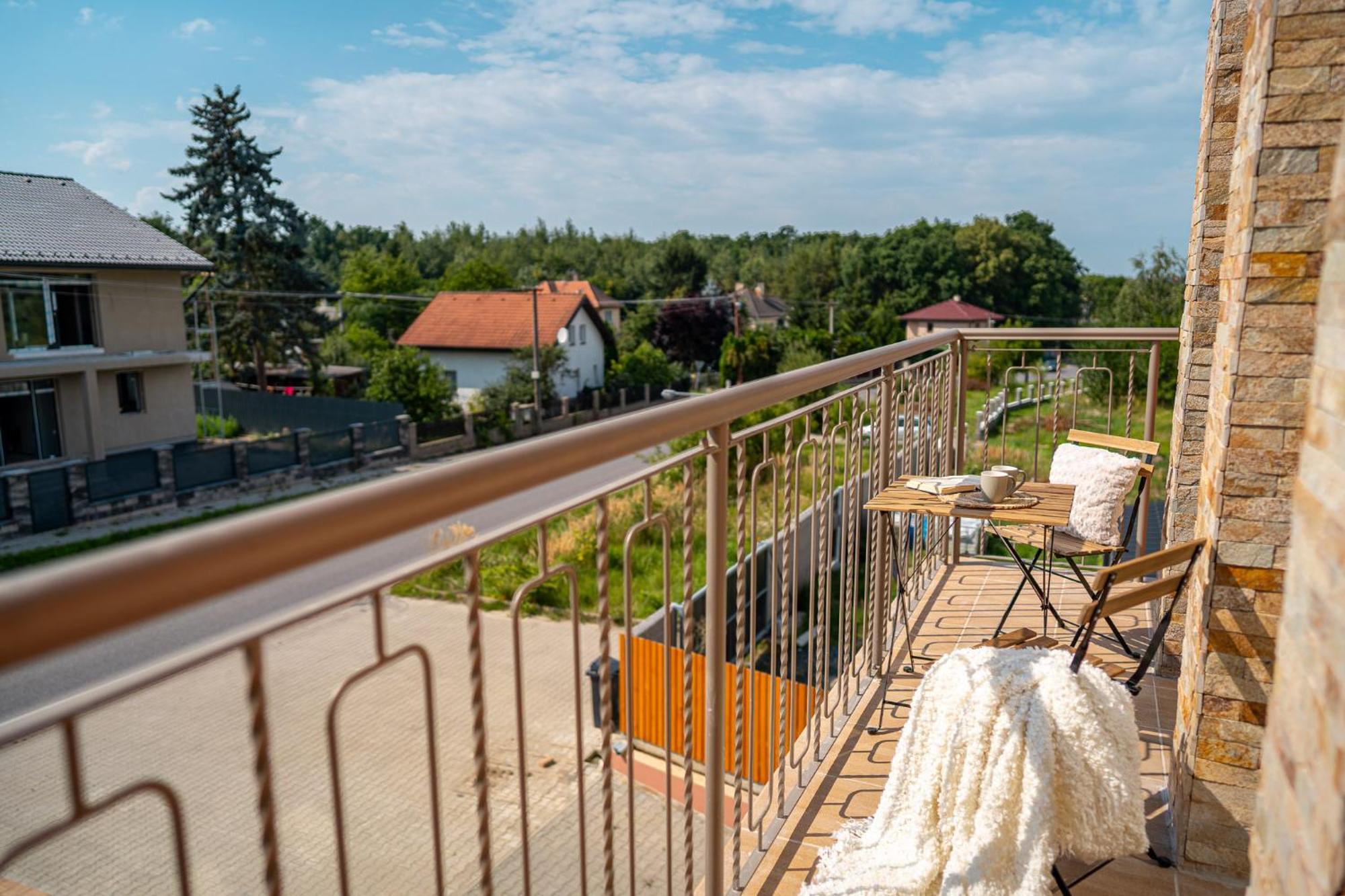 Laskara Garden Apartment By Prague Forest Nové Jirny 외부 사진